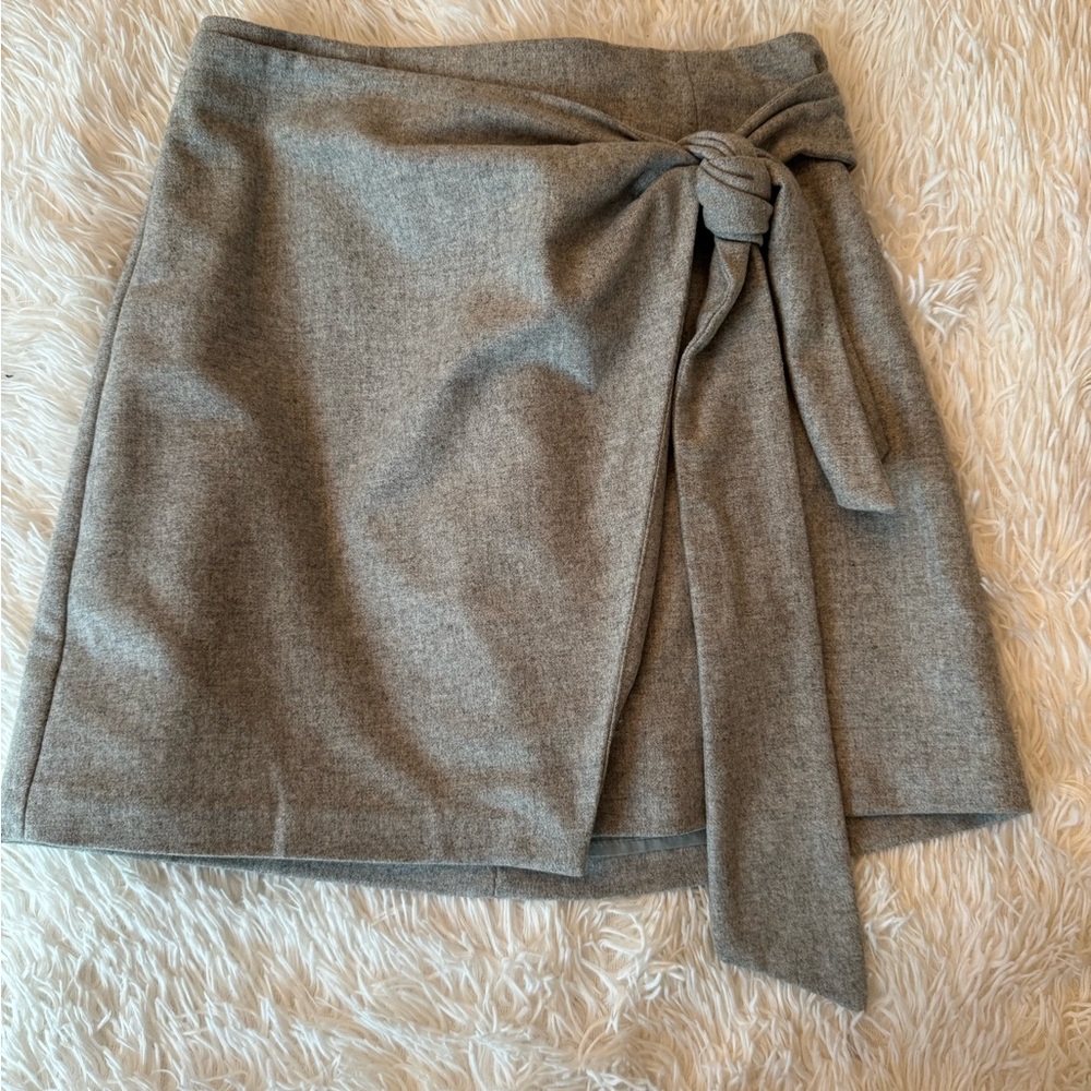 Wilfred Artiza Gray Wool & Cashmere Skirt Size 4